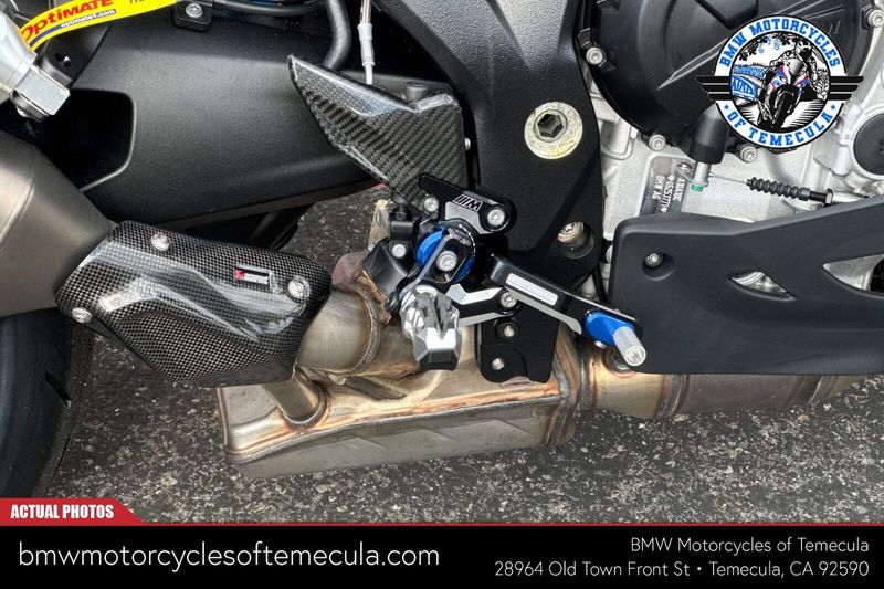 2026 BMW M 1000 XRImage 13