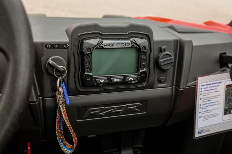 NEW 2026 POLARIS RZR 200 EFI Image 9