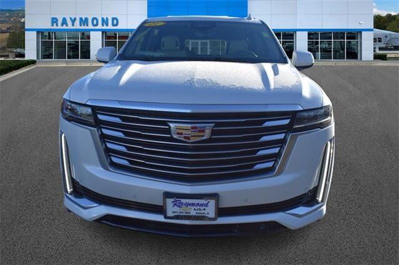 2021 Cadillac Escalade Premium Luxury PlatinumImage 8