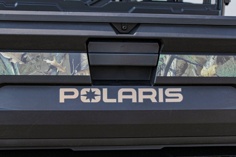 2025 Polaris RANGER CREW XP 1000 PREMIUM PURSUIT CAMO Image 4