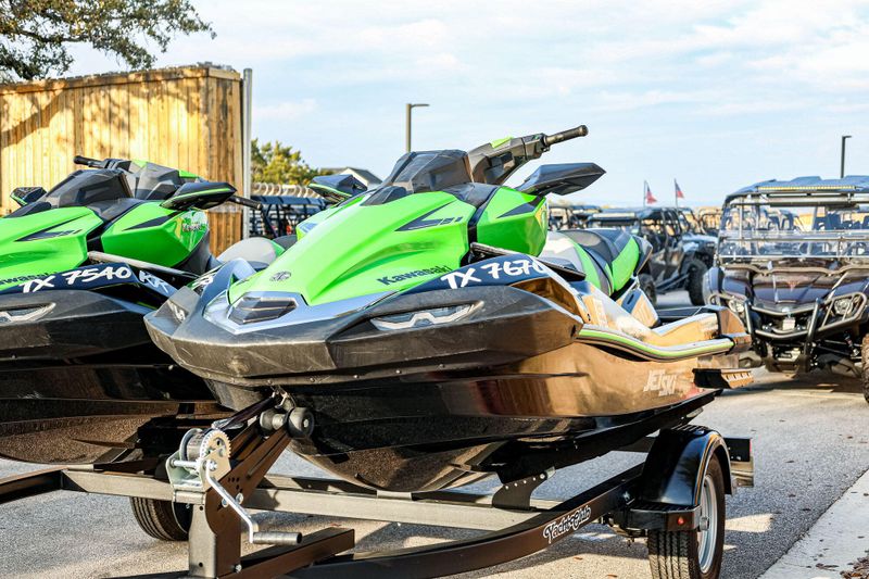 2023 Kawasaki Jet Ski Ultra 310 310LXS Image 1