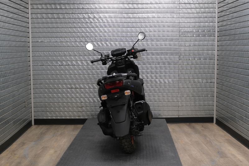 NEW 2025 YAMAHA ZUMA 125 Image 4