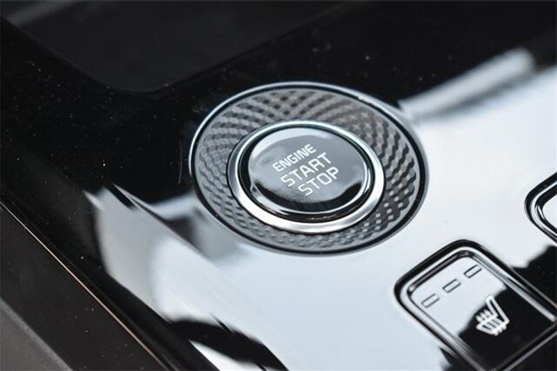 New 2025 Kia Niro EX TouringImage 25