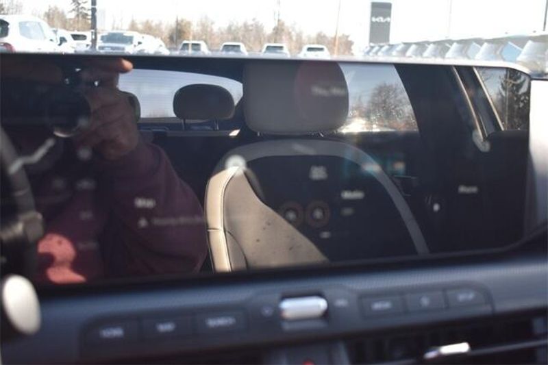 2025 Kia K4 GT-LineImage 28