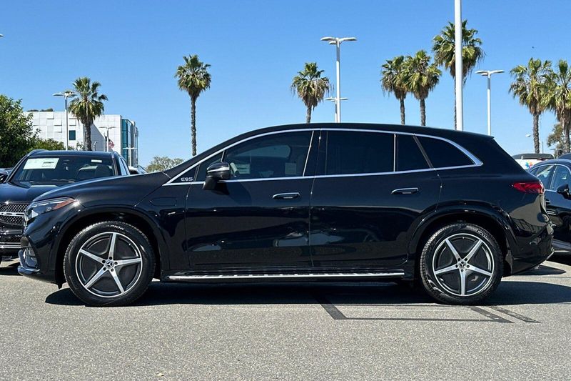 Used 2023 Mercedes-Benz EQS 580Image 7