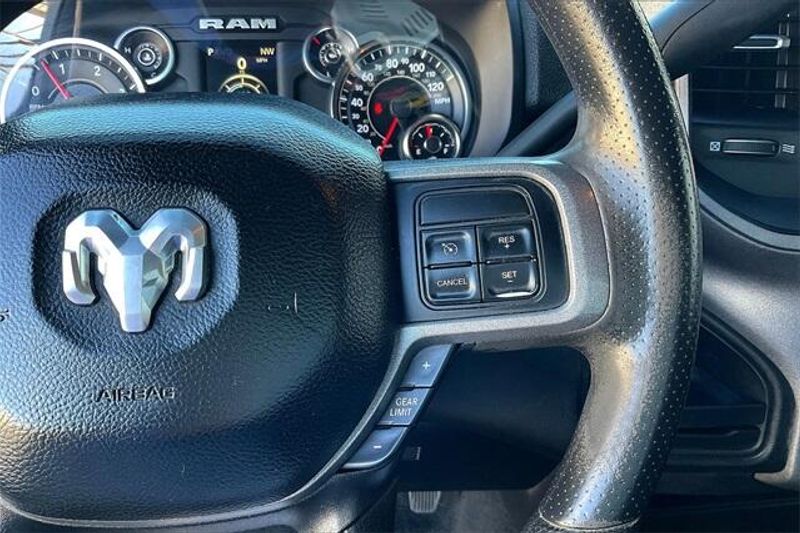Used 2022 RAM 3500 TradesmanImage 18