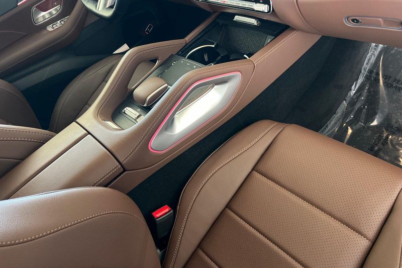2025 Mercedes-Benz GLS 450Image 19