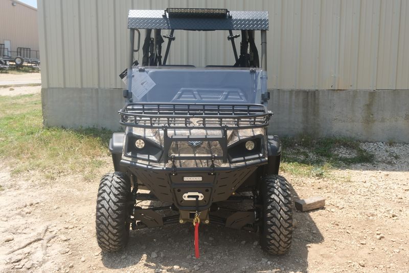 2025 LANDMASTER AMP CREW CAB WILDERNESS EDITION FOREST GREEN Image 13