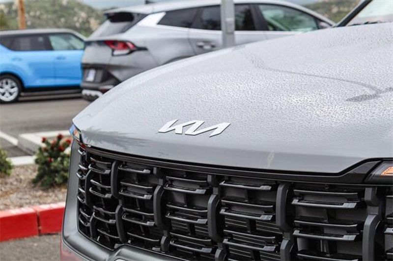 New 2025 Kia Sorento X-Line EXImage 14