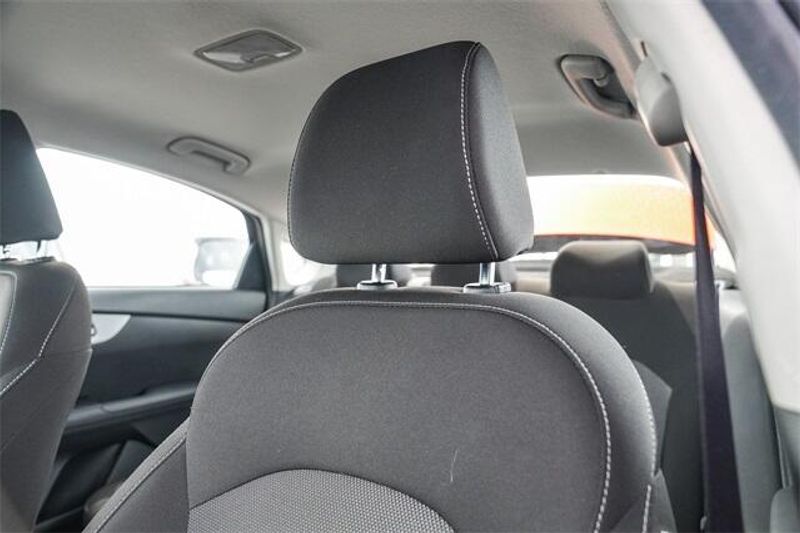 2024 Kia Forte LXSImage 25