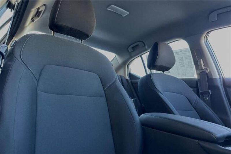 New 2025 Nissan Sentra SImage 13