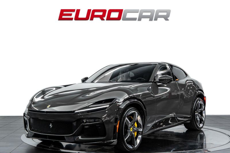 2024 Ferrari Purosangue *HUGE CARBON OPTIONS * PANORAMIC ROOF*