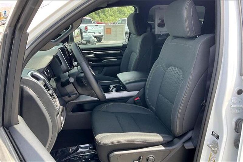 2025 RAM 1500 Big Horn Lone StarImage 24