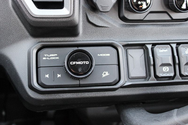 NEW 2026 CFMOTO UFORCE U10 PRO HIGHLAND Image 40