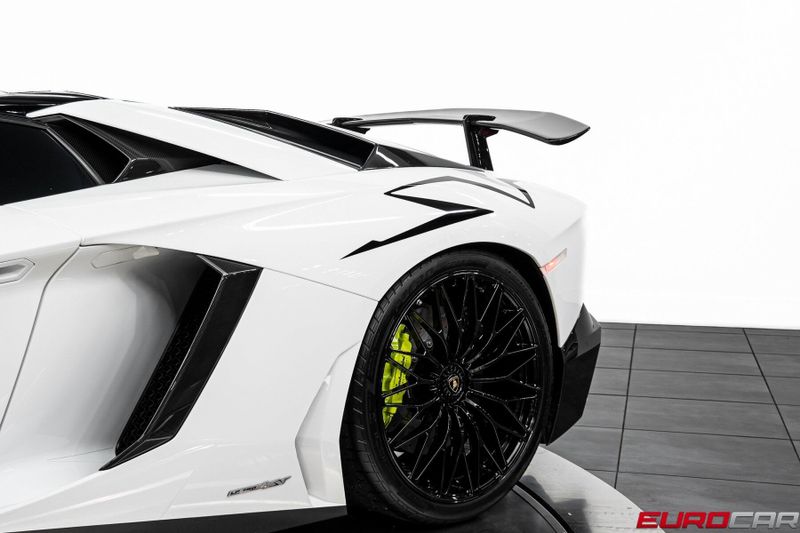 2017 Lamborghini Aventador LP750-4 SV *HUGE CARBON OPTIONS * FULL PPF*Image 19
