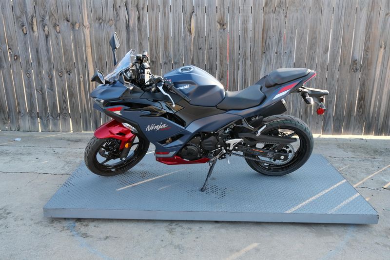 NEW 2026 KAWASAKI NINJA 500 ABS Image 6