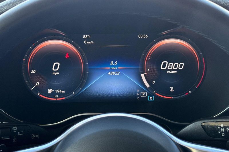 Used 2022 Mercedes-Benz GLC 300Image 29
