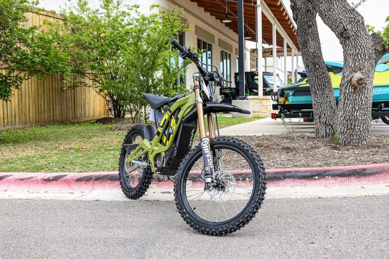 New 2026 SURRON LIGHT BEE X | Family Powersports