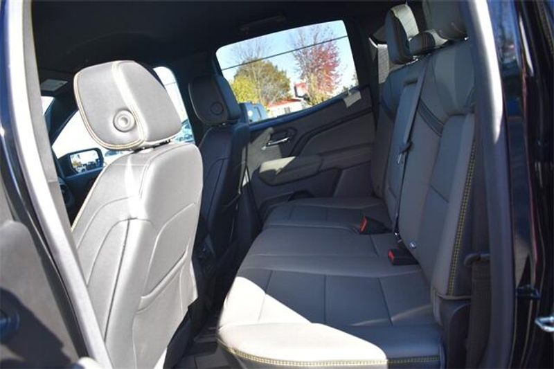 Used 2025 Chevrolet Colorado ZR2Image 19