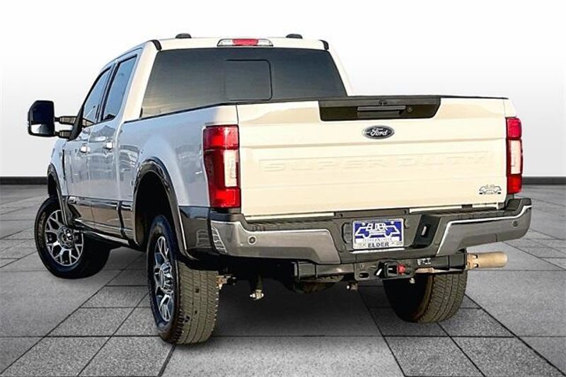 2022 Ford F-250 LariatImage 12