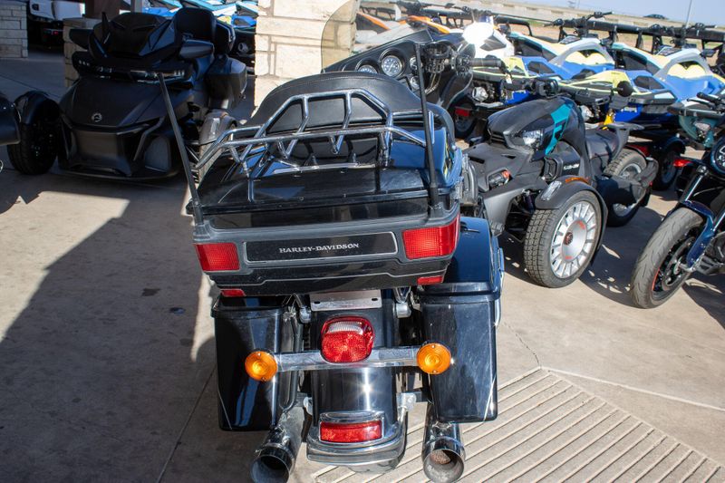 USED 2013 HARLEY ELECTRA GLIDE ULTRA LIMITED Image 2