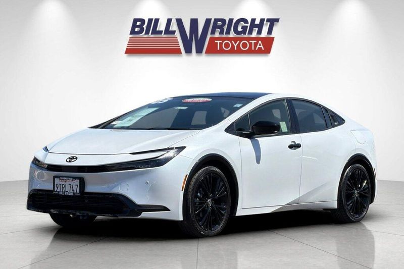 Used 2025 Toyota Prius NightshadeImage 7