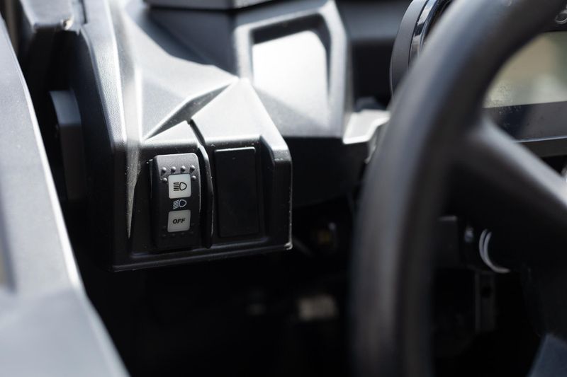 NEW 2026 CAN-AM MAVERICK TRAIL DPS 1000 Image 10