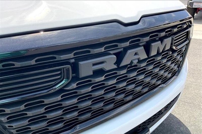 2025 RAM 1500 Big Horn Lone StarImage 30