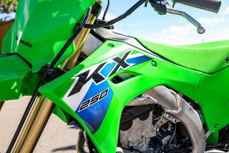 NEW 2026 KAWASAKI KX250 Image 3