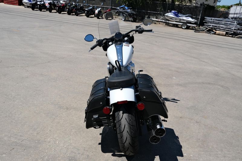 NEW 2024 INDIAN MOTORCYCLE SUPER CHIEF LIMITED ABS Image 4