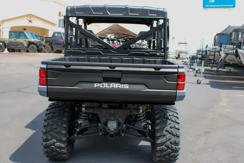 NEW 2026 POLARIS RANGER CREW XP 1000 PREMIUM Image 12