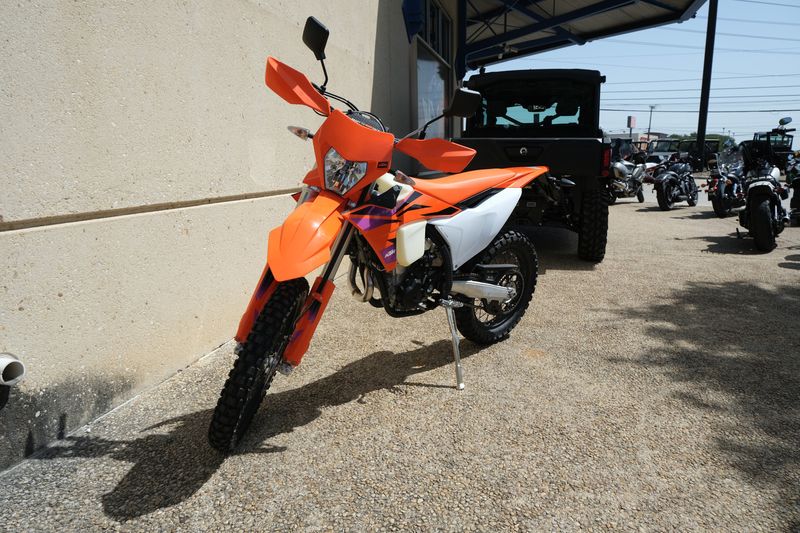 2024 KTM 350 EXCF ORANGEImage 5