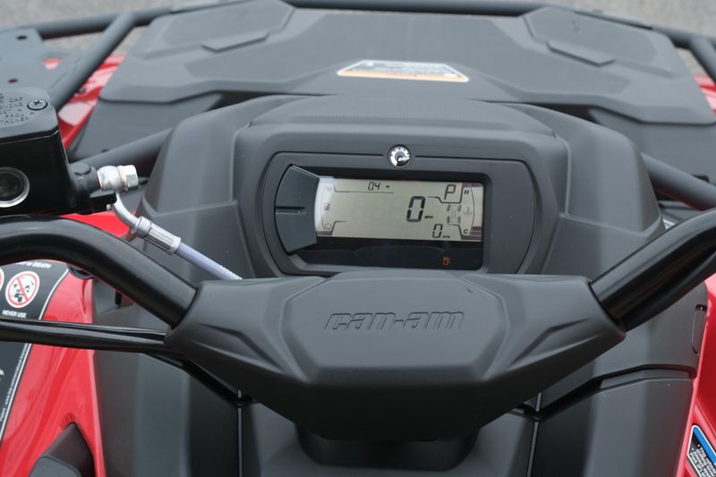 2025 Can-Am OUTLANDER DPS 500 LEGION RED Image 13