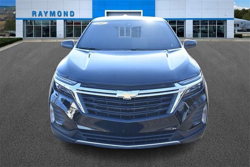 Used 2024 Chevrolet Equinox LTImage 8