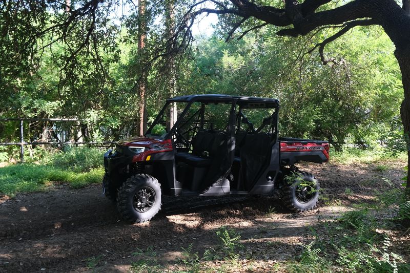 2025 Polaris RANGER CREW XP 1000 PREMIUM SUNSET RED Image 33