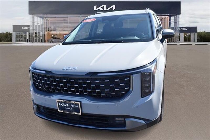 New 2025 Kia Carnival SX PrestigeImage 7