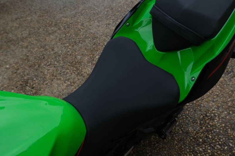 2022 Kawasaki NINJA 400 ABS GREEN AND BLACK KRT Image 13