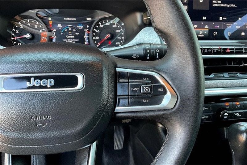 2023 Jeep Compass LatitudeImage 19