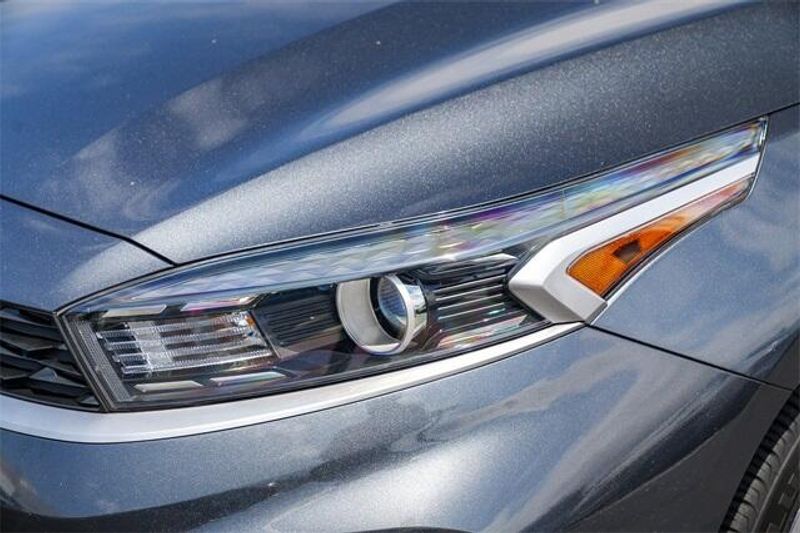 2022 Kia Forte LXSImage 10