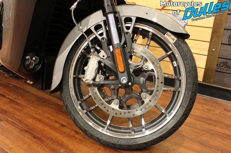 2024 Indian Motorcycle Pursuit Limited Powerband Audio Image 16
