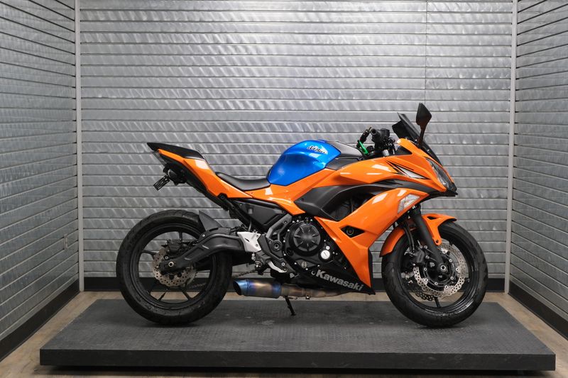 USED 2018 KAWASAKI NINJA 650 Image 2