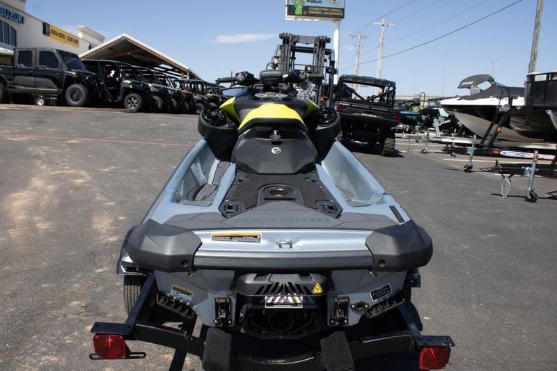 NEW 2025 SEADOO RXPX 325 WITH SOUND SYSTEM Image 7