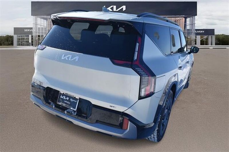 2024 Kia EV9 GT-LineImage 3