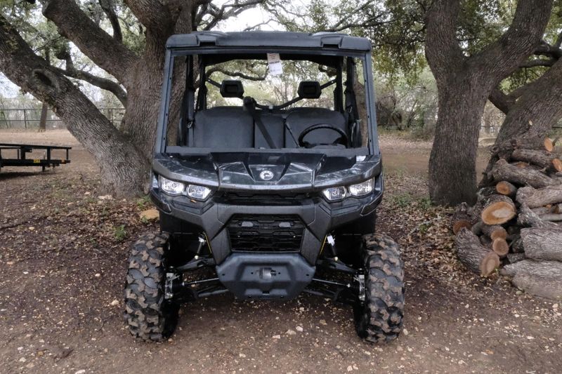 2025 Can-Am DEFENDER MAX DPS HD9 STEALTH BLACKImage 5