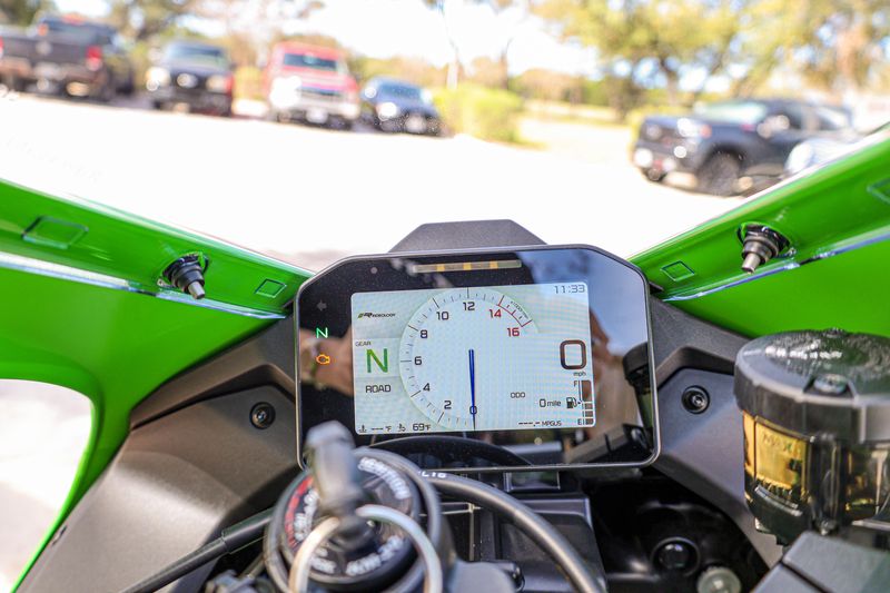 NEW 2026 KAWASAKI NINJA ZX10R ABS Image 18