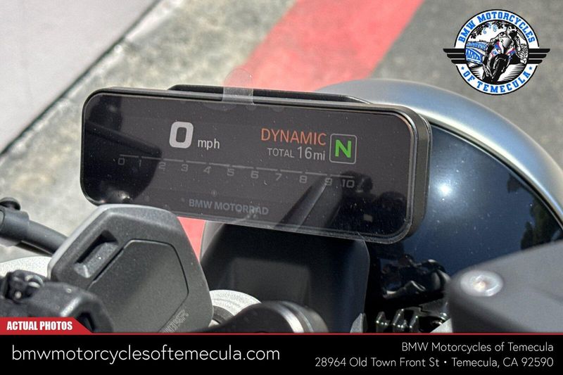 2025 BMW R 12 nineTImage 19