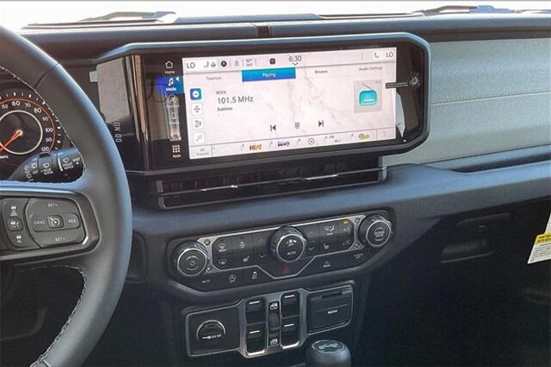 New 2025 Jeep Wrangler 4-door Sport SImage 5