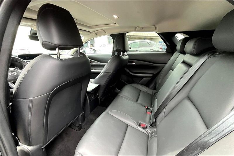 Used 2022 Mazda CX-30 2.5 S Preferred PackageImage 16