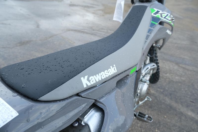 2025 Kawasaki KLX140R L BATTLE GRAYImage 11