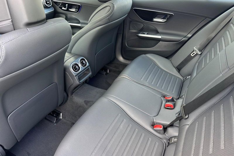 New 2026 Mercedes-Benz C-Class C 300Image 9